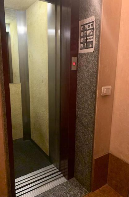 Parma Central Apartments エクステリア 写真